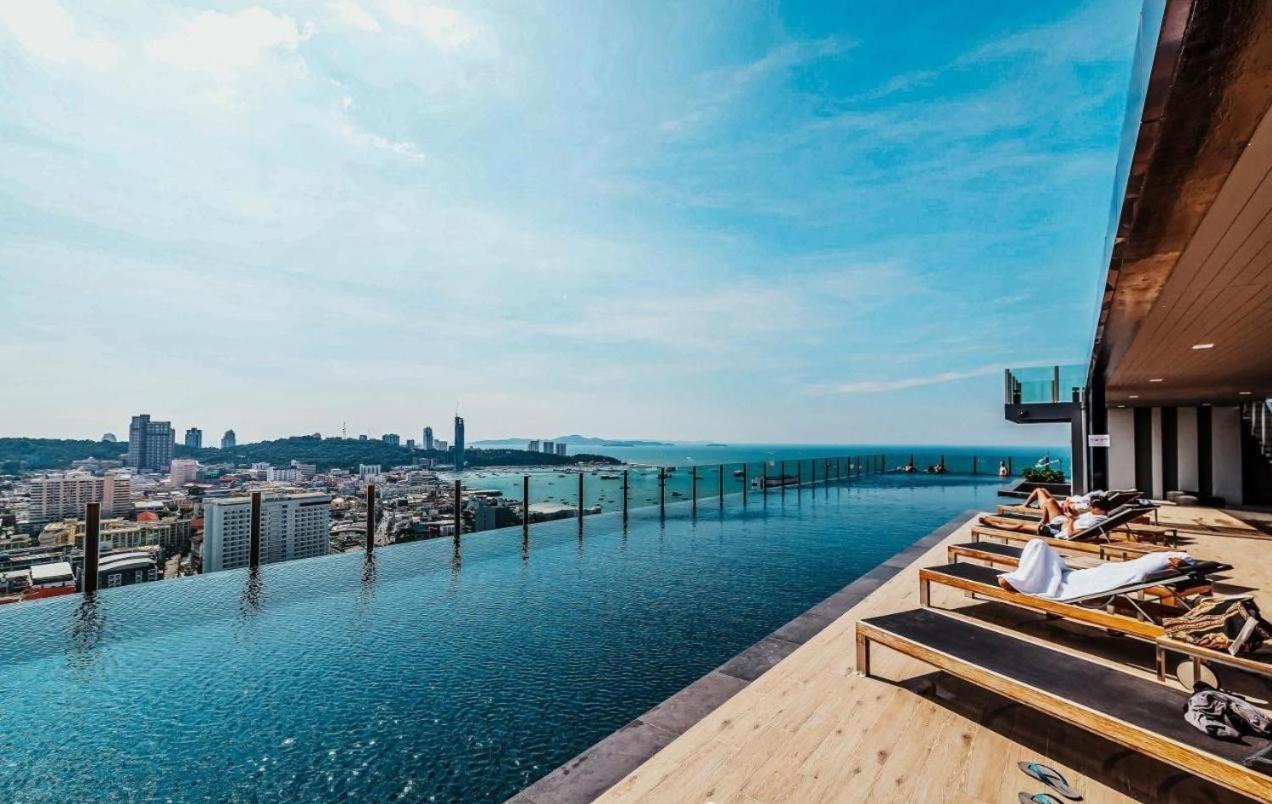 2 Bed Room, Large Living Room @ Central Pattaya Exterior foto